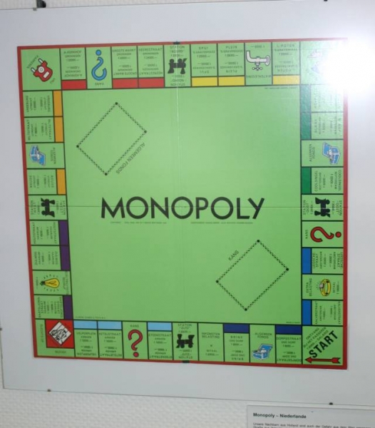 monopoly-niederlaendische-ausgabe