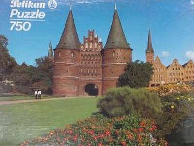 Holstentor-Luebeck