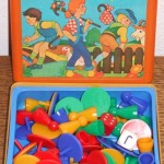 Kinderspiel Plastikschachtel Bunte Reihe