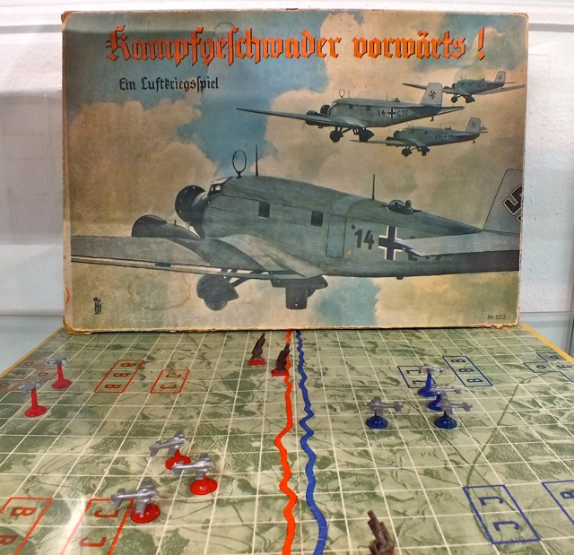 Kampfgeschwader vorwärts - Battle Squadron Advance, ca. 1935, Verlag Josef Scholz, Mainz - 1(1)
